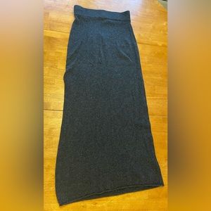 Cashmere long skirt